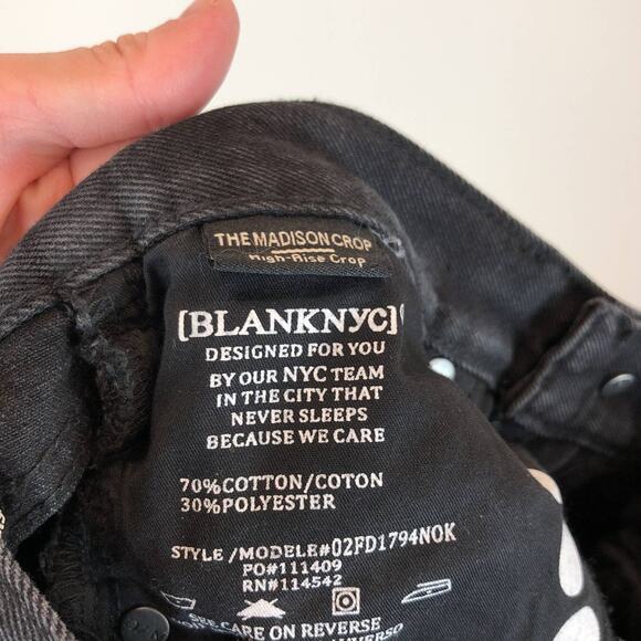 BlankNYC Womens Distressed Fray High Rise Slim Jeans Black Size 25 Grunge - Picture 8 of 9